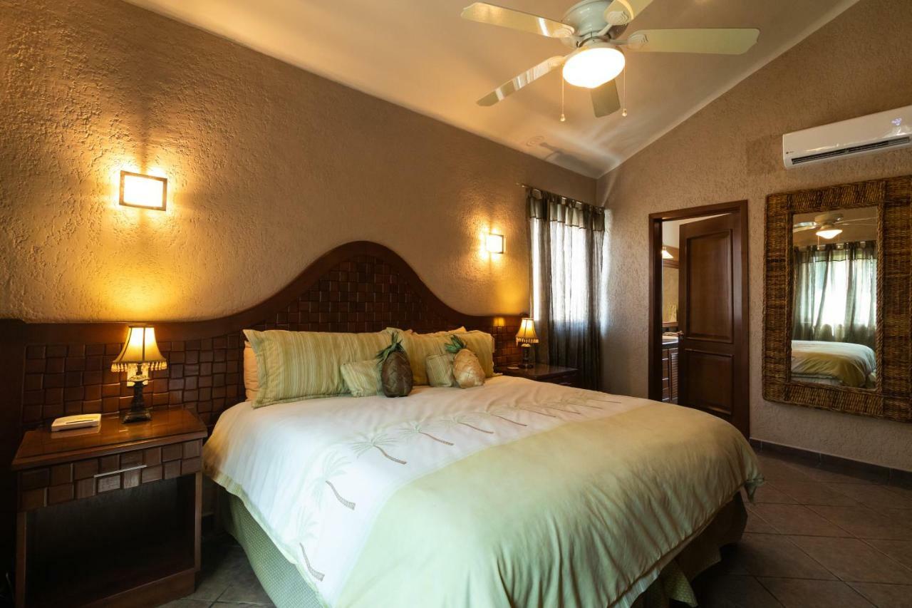 Casa Rayos Del Sol Villa Плая дел Кармен Екстериор снимка