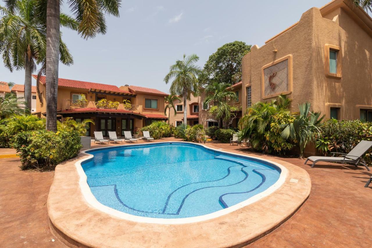Casa Rayos Del Sol Villa Плая дел Кармен Екстериор снимка