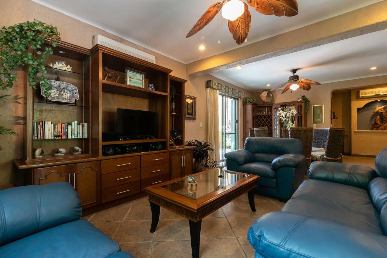 Casa Rayos Del Sol Villa Плая дел Кармен Екстериор снимка