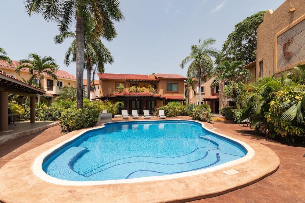 Casa Rayos Del Sol Villa Плая дел Кармен Екстериор снимка